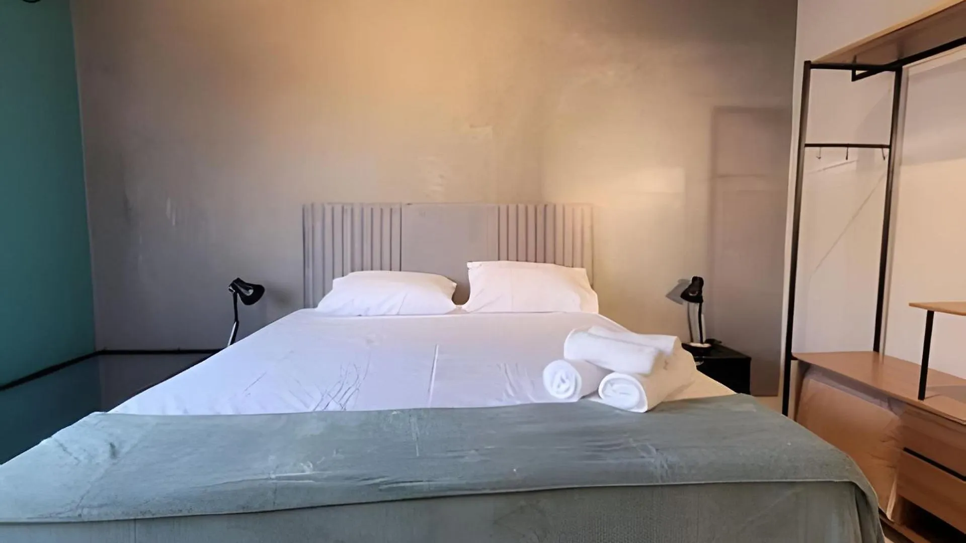 Ap103 - Apartamento Com A/C No Centro Sao Miguel d'Oeste شقة